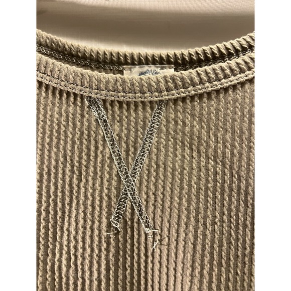 Francesca's Blue Rain Women's Short Sleeve Boxy Soft T-Shirt| Size Small - Picture 4 of 5